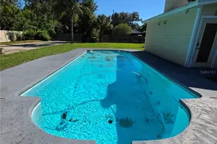 17001 Melba Ln, Lutz, FL 33549 - Photo 45