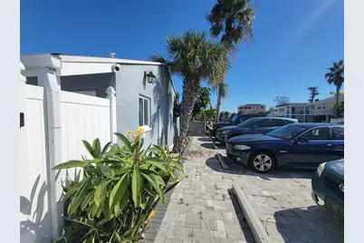 605 69th Avenue #2, Saint Pete Beach, FL 33706 - Photo 1