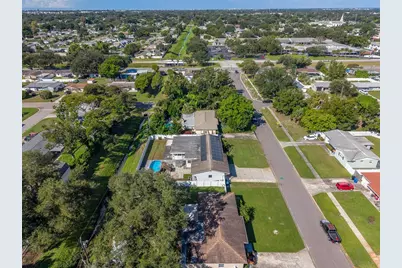 5688 34th Ave N, Saint Petersburg, FL 33710 - Photo 43