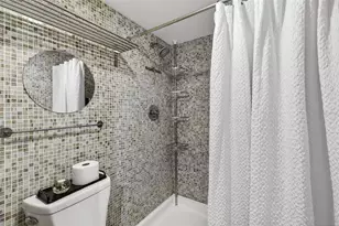 800 Cove Cay Dr, Clearwater, FL 33760 - Photo 21