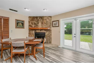 8605 Grandview Drive, Temple Terrace, FL 33617 - Photo 13