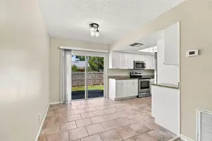 6331 68th Ave N, Pinellas Park, FL 33781 - Photo 11