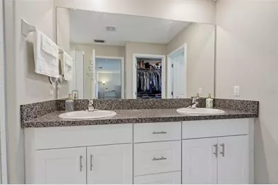 31455 Barrel Wave Way, Wesley Chapel, FL 33545 - Photo 27