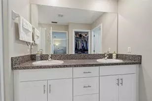 31455 Barrel Wave Way, Wesley Chapel, FL 33545 - Photo 27