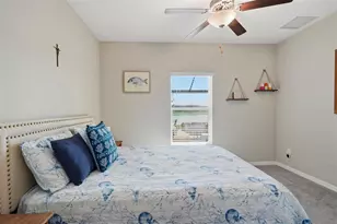 31455 Barrel Wave Way, Wesley Chapel, FL 33545 - Photo 19