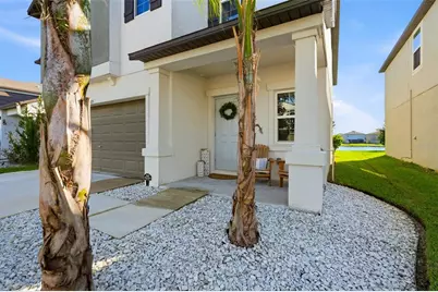 31455 Barrel Wave Way, Wesley Chapel, FL 33545 - Photo 5