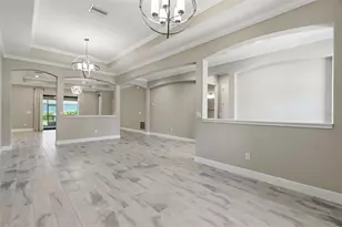 814 Tirano Wy, Ruskin, FL 33573 - Photo 11