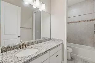 814 Tirano Wy, Ruskin, FL 33573 - Photo 47