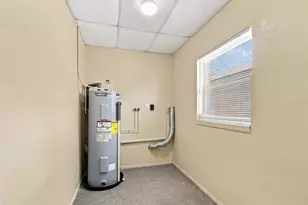 740 64th St N, Saint Petersburg, FL 33710 - Photo 21