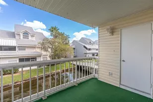 6908 Stonesthrow Cir N, Saint Petersburg, FL 33710 - Photo 11