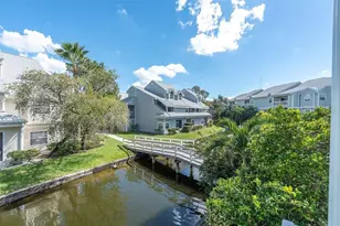 6908 Stonesthrow Cir N, Saint Petersburg, FL 33710 - Photo 31