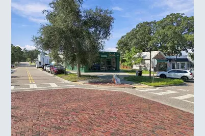 1126 Florida Avenue, Palm Harbor, FL 34683 - Photo 5