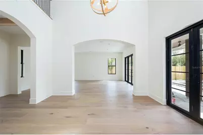 805 W Indiana Avenue, Tampa, FL 33603 - Photo 11