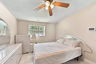 431 74th Ave N, Saint Petersburg, FL 33702 - Photo 7