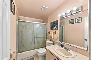 431 74th Ave N, Saint Petersburg, FL 33702 - Photo 11
