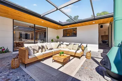 2015 Dolphin Boulevard S, Saint Petersburg, FL 33707 - Photo 57