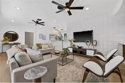 2015 Dolphin Boulevard S, Saint Petersburg, FL 33707 - Photo 9
