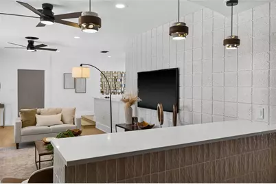 2015 Dolphin Boulevard S, Saint Petersburg, FL 33707 - Photo 15