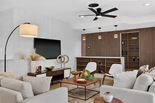 2015 Dolphin Blvd S, Saint Petersburg, FL 33707 - Photo 11
