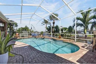 761 Kingston Court, Apollo Beach, FL 33572 - Photo 3
