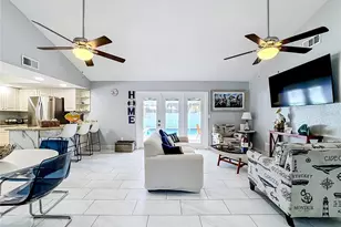 354 Montgomery Ave, Sarasota, FL 34243 - Photo 27