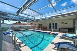 354 Montgomery Ave, Sarasota, FL 34243 - Photo 57