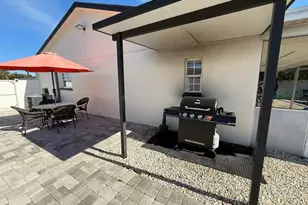 354 Montgomery Ave, Sarasota, FL 34243 - Photo 61
