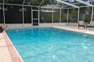 8220 Yardley Ave N, Saint Petersburg, FL 33710 - Photo 47