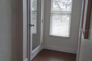 8220 Yardley Ave N, Saint Petersburg, FL 33710 - Photo 35