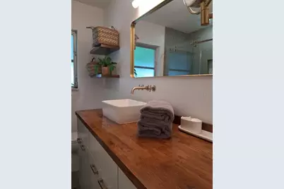 8220 Yardley Avenue N, Saint Petersburg, FL 33710 - Photo 25