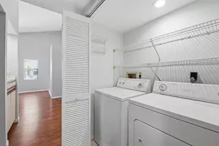 300 S Florida Ave, Tarpon Springs, FL 34689 - Photo 19