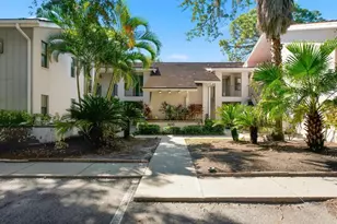 300 S Florida Ave, Tarpon Springs, FL 34689 - Photo 1