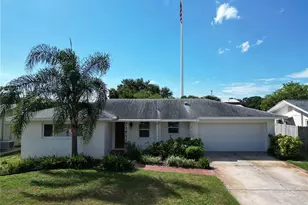9270 111th St, Seminole, FL 33772 - Photo 1
