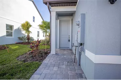 11261 Beach Walk Way NE, Saint Petersburg, FL 33716 - Photo 3