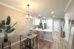 9245 Hillcroft Dr, Riverview, FL 33578 - Photo 7