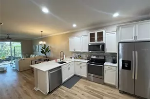9245 Hillcroft Dr, Riverview, FL 33578 - Photo 3