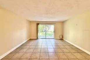7509 Fragancia Ct, Tampa, FL 33615 - Photo 15