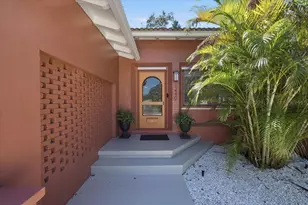 240 23rd Ave S, Saint Petersburg, FL 33705 - Photo 31