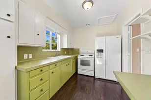240 23rd Ave S, Saint Petersburg, FL 33705 - Photo 19