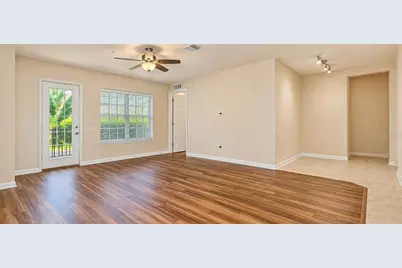 7903 Seminole Boulevard #2105, Seminole, FL 33772 - Photo 7