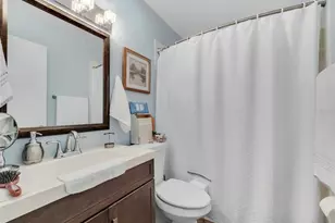 801 83rd Ave N, Saint Petersburg, FL 33702 - Photo 17