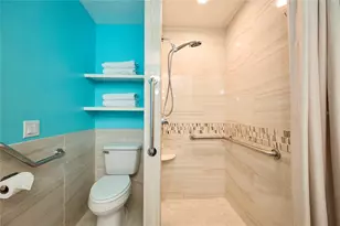 18016 Royal Forest Dr, Tampa, FL 33647 - Photo 53