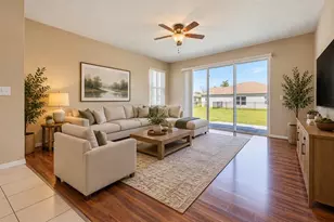 10328 Celtic Ash Dr, Ruskin, FL 33573 - Photo 15
