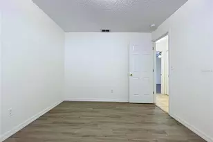 1417 E Hanna Ave, Tampa, FL 33604 - Photo 27