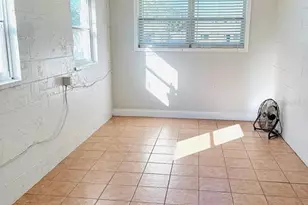 130 43rd Ave NE, Saint Petersburg, FL 33703 - Photo 13