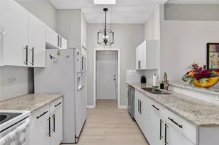 2433 New Haven Cir, Sun City Center, FL 33573 - Photo 29