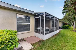 2433 New Haven Cir, Sun City Center, FL 33573 - Photo 39
