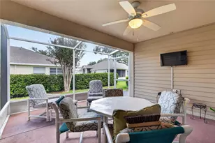 2433 New Haven Cir, Sun City Center, FL 33573 - Photo 37