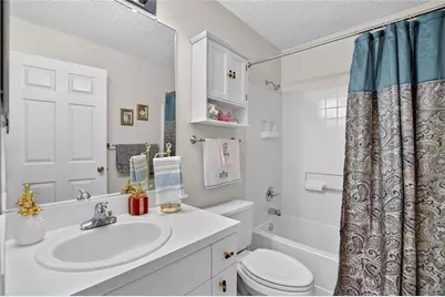 2433 New Haven Circle, Sun City Center, FL 33573 - Photo 17