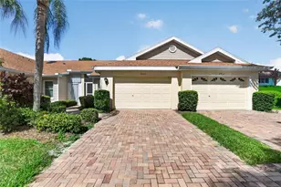 2433 New Haven Cir, Sun City Center, FL 33573 - Photo 3